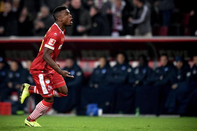 英超11轮战罢 去年同期热刺下滑8位曼联下滑5位