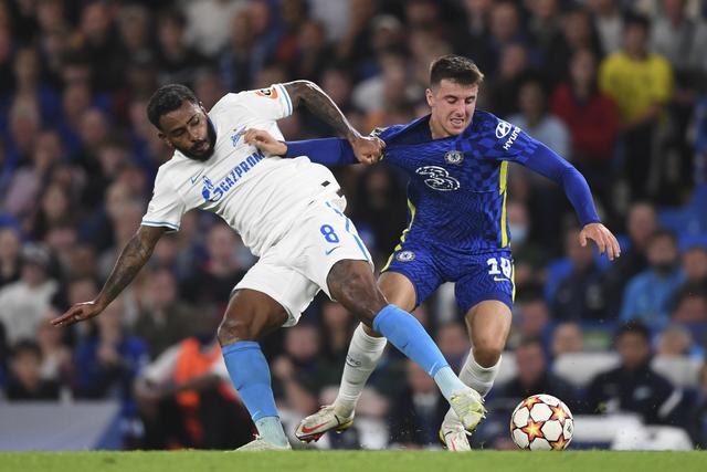 CBA官方：杨鸣进场质疑裁判被禁赛3场罚款3万